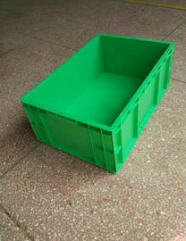 Virgin Polietilen Yeşil İstiflenebilir Plastik Saklama Kapları 600*400*230mm Standart Boyutlu Konveyör ve Ayırma Sistemi